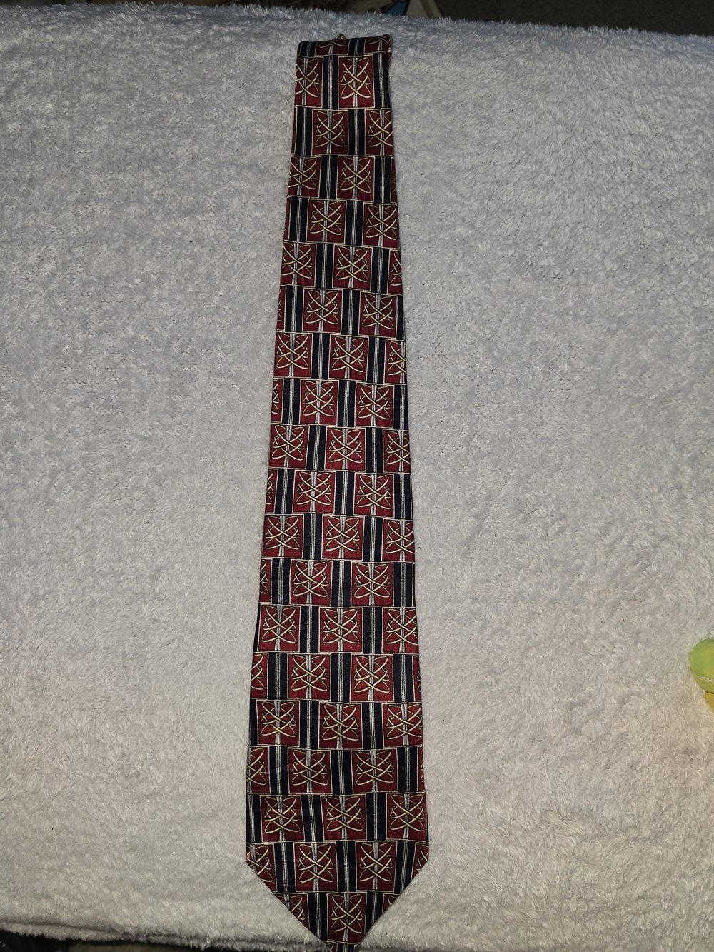 VTG Mark Alexander 100% Silk Tie Red Navy Blue Geometric Abstract 90s Retro